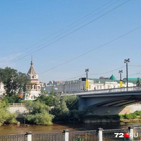 «Чем дальше, тем сложнее с бензином»: компания друзей рванула на Алтай на машинах в разгар топливного кризиса