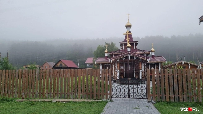 «Чем дальше, тем сложнее с бензином»: компания друзей рванула на Алтай на машинах в разгар топливного кризиса