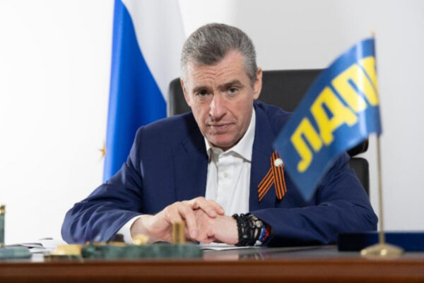 ЛДПР назвала усложнение ЕГЭ издевательством и требует отмены экзамена
